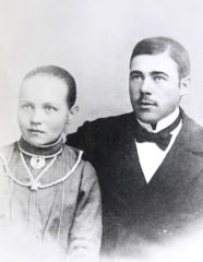 Alma 
Koivunen ja Willehard Piikki 1909